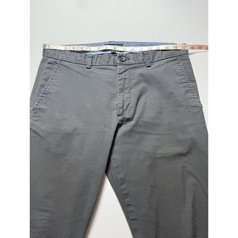 Banana Republic Men's Skinny Fit Stretch Chino Pants Gray 34W Flat Front